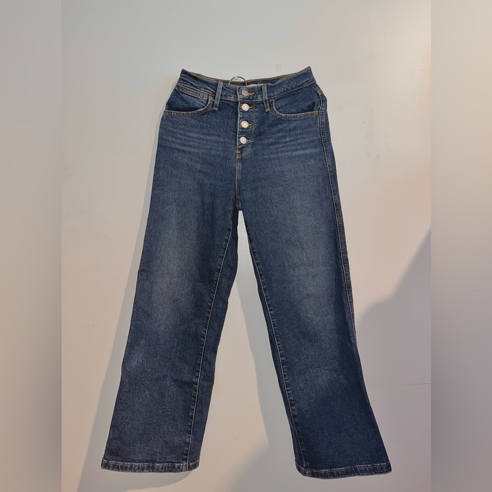 LEVIS WIDE LEG BLUE JEANS CUTE